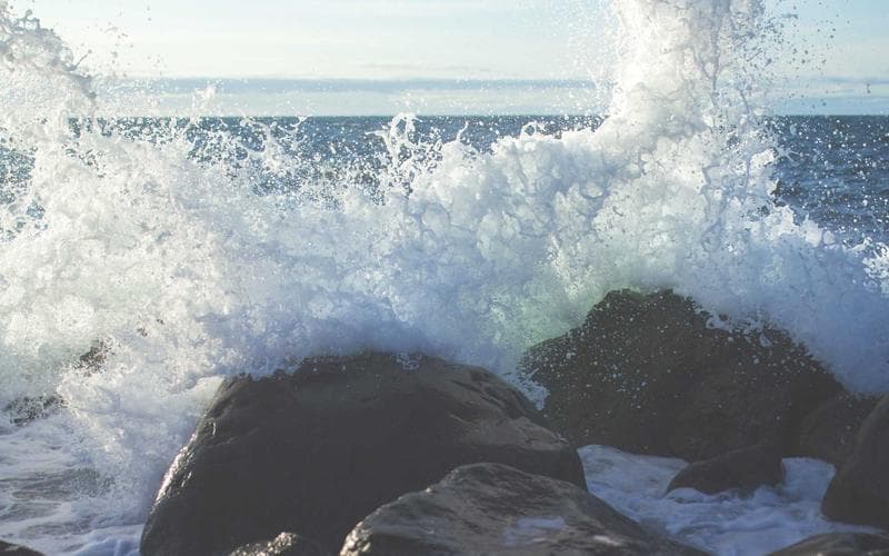 Designing Fault-Tolerant Systems on AWS